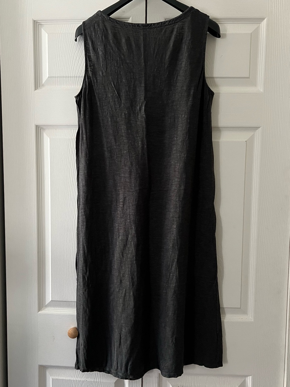 LIKE NEW! — Eileen Fisher Hemp/Organic Cotton Sleeveless Dark Grey Midi Dress - Picture 2 of 6